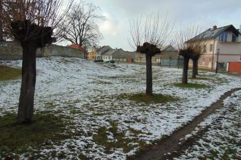 Sev. příkop od východu (© Dušan Dohňanský 01/2021)