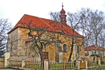 Kostel sv. Bartoloměje v Dřevčicích ( © Pavel Vítek 11/2007)