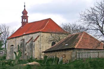 Kostel sv. Bartoloměje v Dřevčicích ( © Pavel Vítek 11/2007)