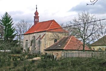Kostel sv. Bartoloměje v Dřevčicích ( © Pavel Vítek 11/2007)