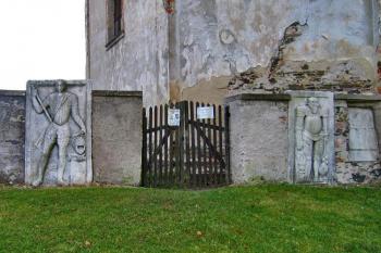 Kostel Nanebevzetí Panny Marie ve Starkoči ( © Pavel Vítek 02/2008)