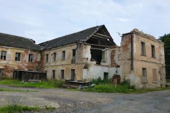 Děpoltovice-nový zámek (© Vlastislav Mareček, 06/2016)