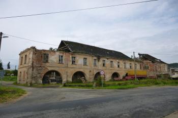 Děpoltovice-nový zámek (© Vlastislav Mareček, 06/2016)