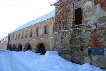 Hlavní budova zámku ( © Pavel Vítek 01/2006)