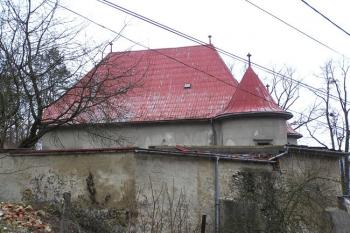 zámek od západu ( © Jan P. Štěpánek 02/2008)