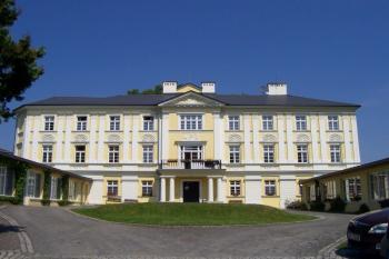 Vila Loreta - dětský domov (© Ivo Rozehnal  06/2021)