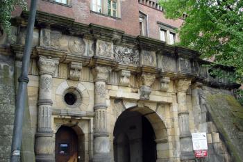 Východní brána ( © iV 6.5.2007)