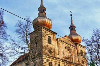 Kostel Nejsvětější Trojice ve Zbyslavi ( © Pavel Vítek 02/2008)
