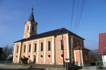 celkový pohled na evangelický kostel od jihovýchodu ( © Jan P. Štěpánek 02/2008)