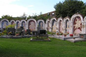 Albrechtice nad Vltavou-hřbitov (© Václav Čermák, 08/2006)