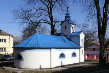 pravoslavný kostelík od  jihozápadu ( © Jan P. Štěpánek 03/2008)
