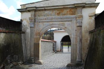 renesanční portál z r. 1492 (© Martin  Višňa, 04/2011)