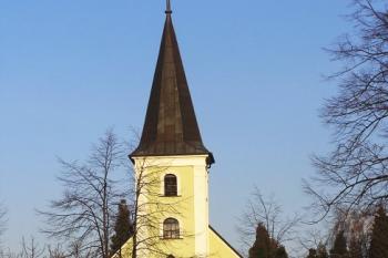 kostel v Chlebovicích od západu ( © Jan P. Štěpánek 03/2008)