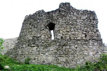 torzo paláce - vnější stěna ( © Pavel Zany Komárek 7/5/2005)