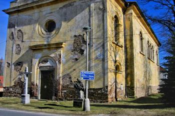 Kostel sv. Anny ve Veselíčku ( © Pavel Vítek 03/2008)