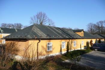 západní provozní křídlo ( © Jan P. Štěpánek 02/2008)
