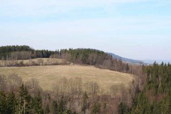 Pohled z kóty 655 nad Vatěticemi (© Ivan Grisa, 03/2008)