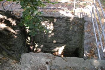 Náměšť na Hané-zřícenina hradu (© Vlastislav Mareček, 08/2009)