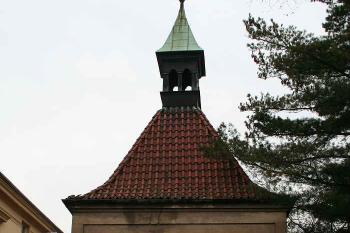 Zvonice u kostela sv. Alžběty (© Ivan Grisa, 03/2008)