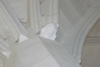 figurální konzola na pilíři v dvoulodí (© Zdeňka Míchalová, 01/2011)