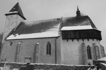 Kostel od jihu ( © Ivan Grisa 12/2009)