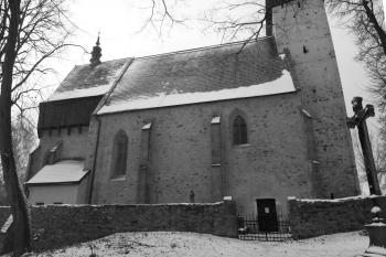 Kostel od severu ( © Ivan Grisa 12/2009)