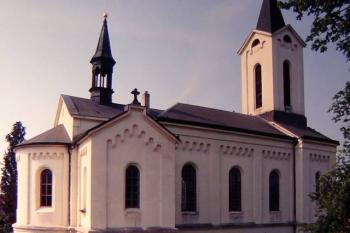 Pohled od severovýchodu. (© Jan Sommer, 05/2003)