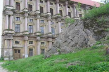 Plumlov (© Vojtěch Novák 05/2004)