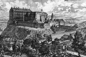 Plumlov od severovýchodu na vedutě J.A. Delsenbacha (cca 1720) ( © kol: Umění baroka na Moravě a ve Slezsku, Academia, Praha 1996)
