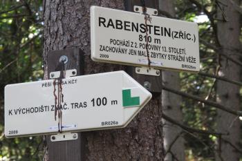 označení na vrcholu (© D Dohňanský, 10/2017)
