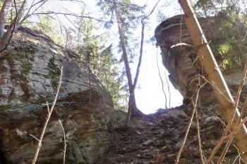Panorama Rabenštejna od severozápadu ( © Jan P. Štěpánek 12/2006)