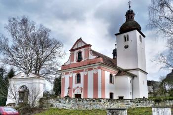 kostel sv. Václava (© František Kinař, 04/2015)