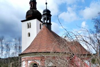 kostel sv. Václava (© František Kinař, 04/2015)
