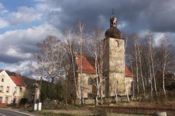 pohled od západu ( © Milan Caha 04/2008)