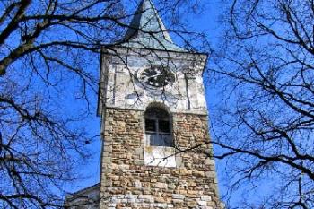 Kostel sv. Martina v Bernarticích ( © Pavel Vítek 04/2008)