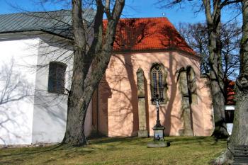 Kostel sv. Martina v Bernarticích ( © Pavel Vítek 04/2008)