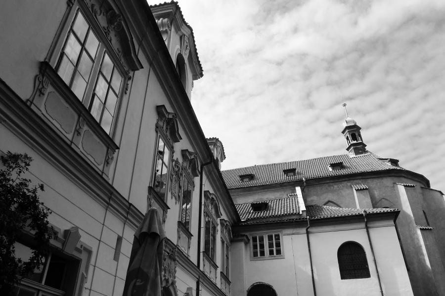 Velkopřevorský palác
