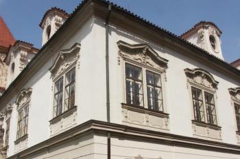 jihozápadní nároží ( © Milan Caha 04/2008)