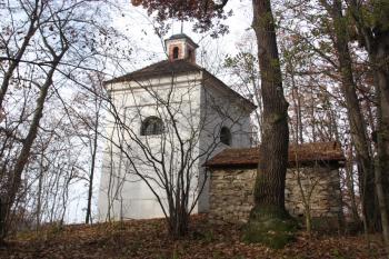 Kaple od jihozápadu ( © Ivan Grisa 11/2009)