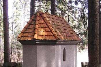 zadní část kaple Pod Spinou ( © Jan P. Štěpánek 03/2008)