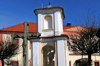 Kaple sv. Floriána v Bernarticích ( © Pavel Vítek 04/2008)