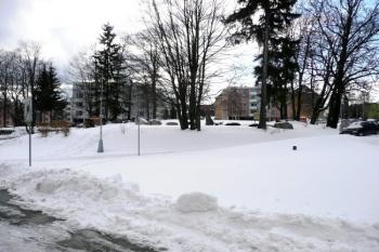 celkový pohled na areál Hrádku od východu ( © Jan P. Štěpánek 03/2008)