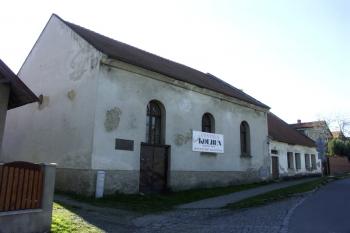  ( © Milan Caha 09/2007)
