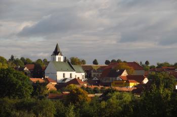 Trhový Štěpánov, kostel sv. Bartoloměje (© Hana Kubikova, 09/2012)