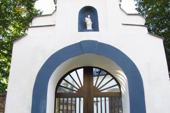 Trhový Štěpánov, kostel sv. Bartoloměje (© Hana Kubikova, 09/2012)