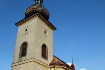 kostel od jihozápadu ( © Milan Caha 09/2009)
