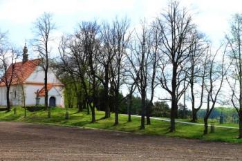 Pohled z cesty od Velké. (© Jan Sommer, 05/2008)