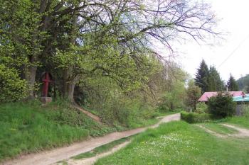 Červený kříž - Bělecký mlýn (© Ivo Rozehnal, 05/2008)