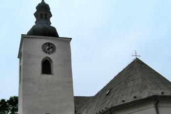 Kostel sv. Tří králů v Břidličné ( © Pavel Vítek 10/2008)