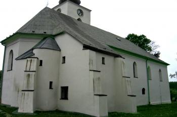 Kostel sv. Tří králů v Břidličné ( © Pavel Vítek 10/2008)